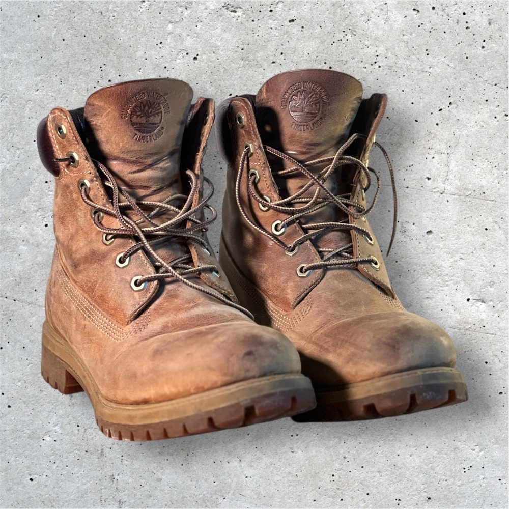 Timberland Men's 6” rust nunbuck Leather Boots with Primaloft insulation